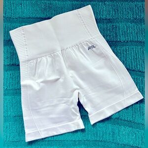 AYBL Empower Seamless Shorts - XS, White